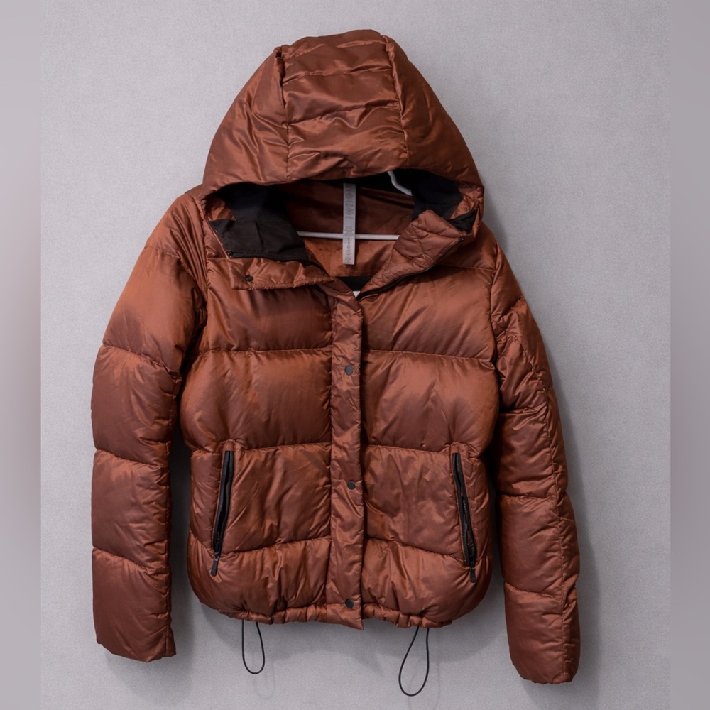 Lululemon Wunder Puff Jacket in Sunset Orange Goose Down 700 Fill
